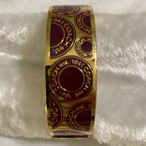 ☘️COACH Bracelet Purple Enamel Logo